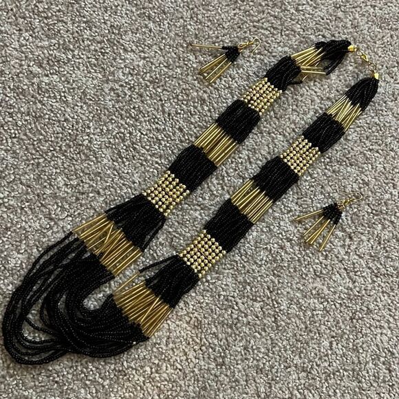 Black and gold multi strand statement necklace with earrings - Picture 1 of 4